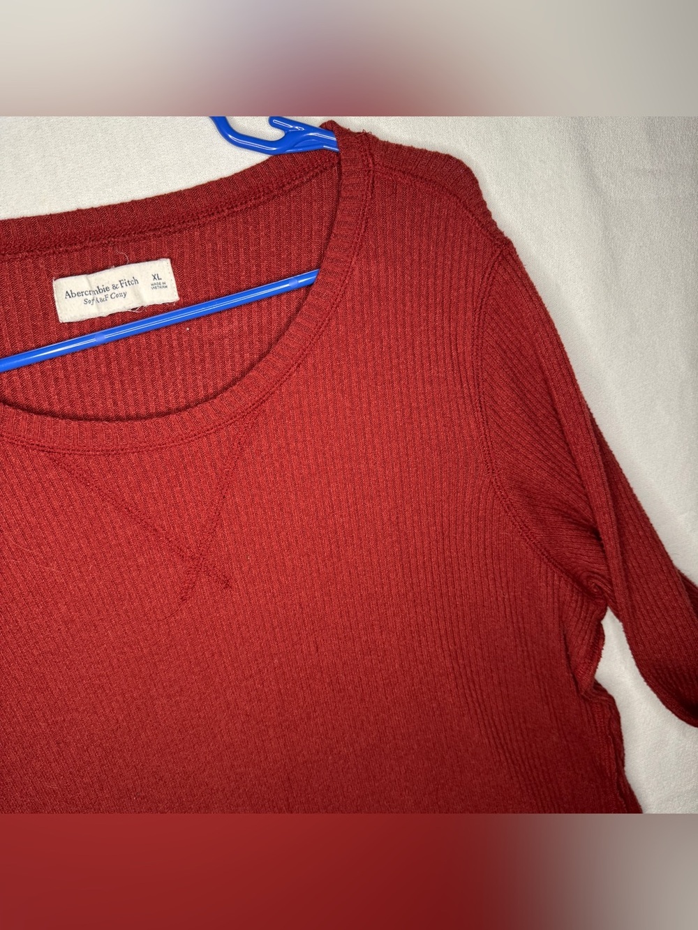 Abercrombie & Fitch Women's Brick Red Ribbed Crew Neck Sweater
